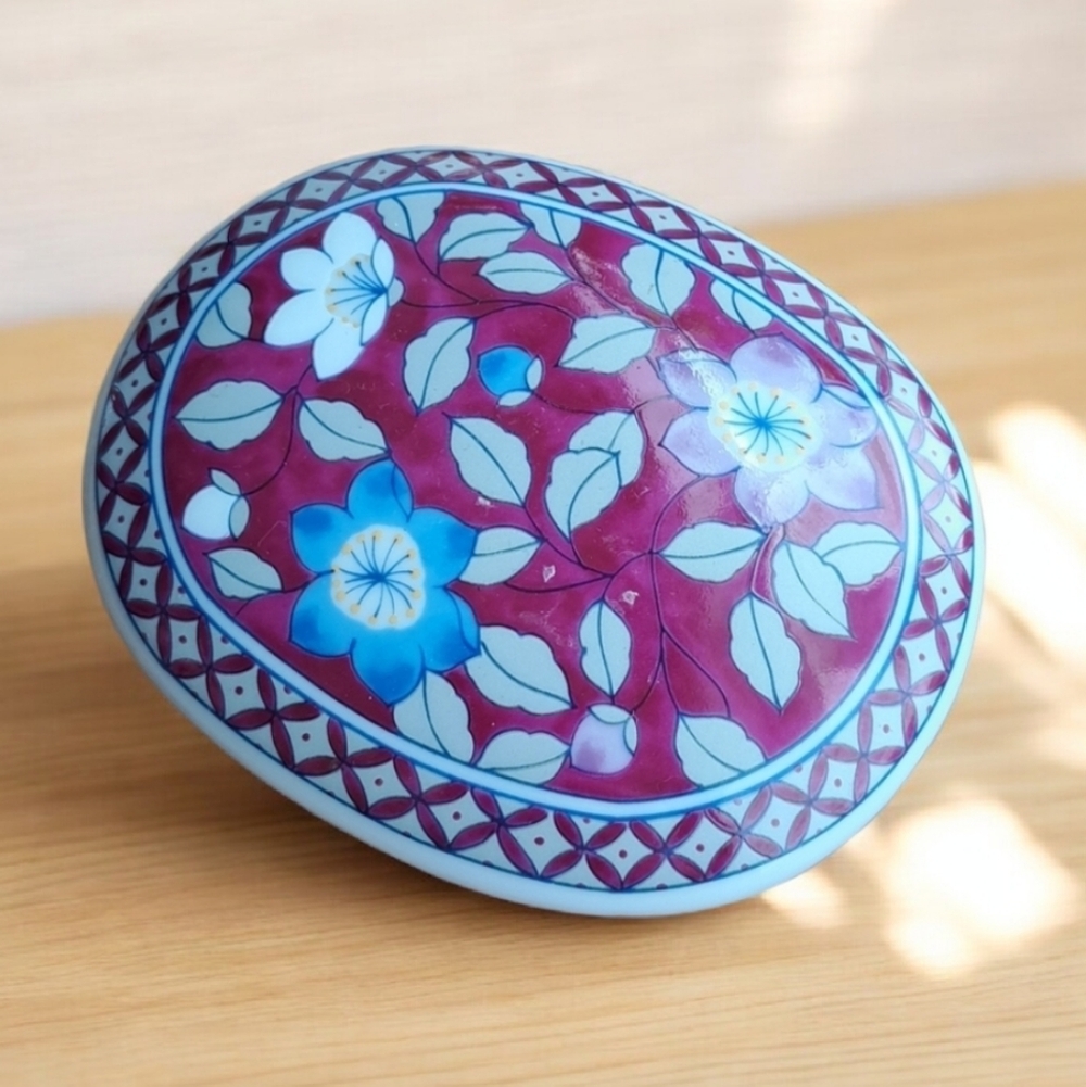 Otagiri Trinket Box with Red and Blue Floral Motif